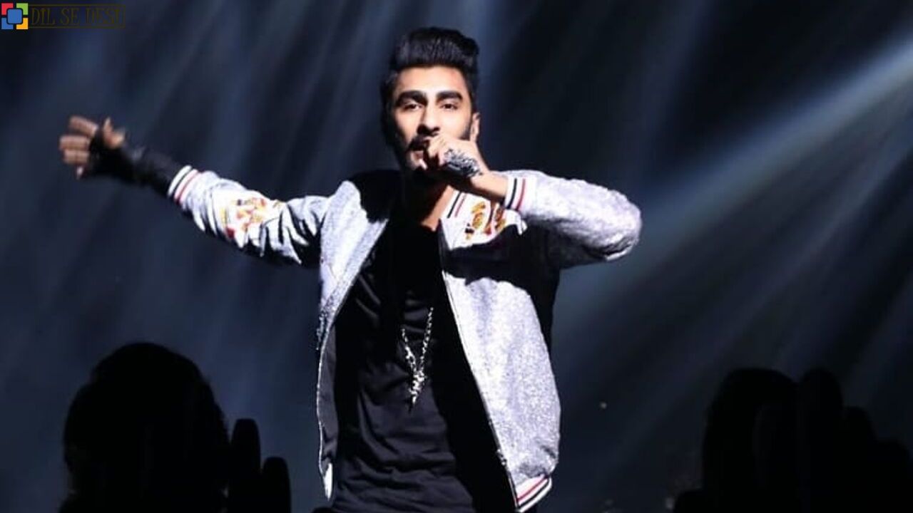 Rcr Rapper Real Name रोहित कुमार चौधरी (एमटीवी हसल) का जीवन परिचय | Rohit Kumar (AKA RCR ...